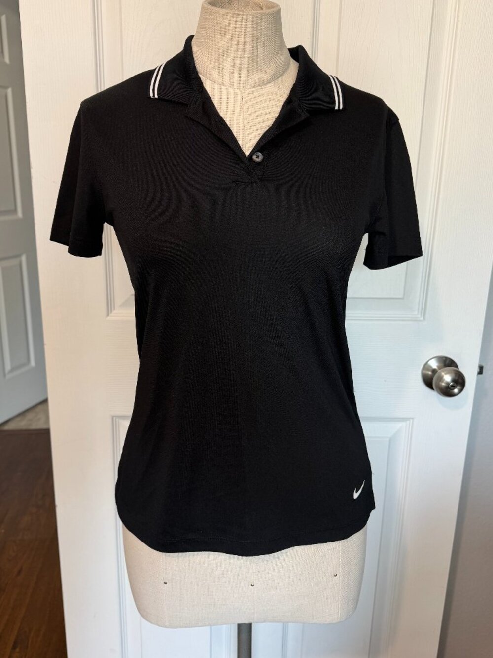 Nike Dri-FIT Women’s Black Golf Polo Shirt XS - Picture 1 of 7